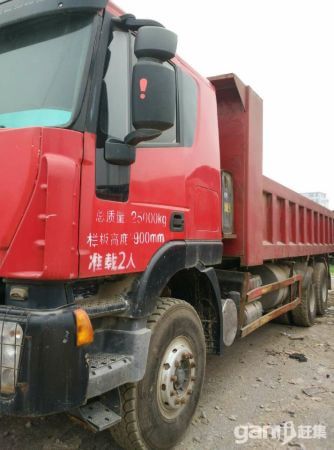 紅巖杰獅自卸車 - 19.8萬 紅巖杰獅自卸車 - 19.8萬